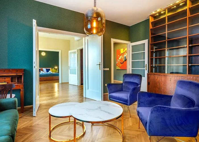 Tyzenhauz Grand Apartaments